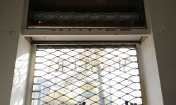 Demontaż witryn stalowych